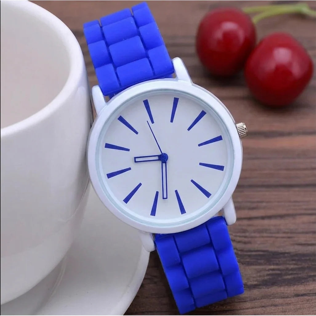 Watch Minimalist Stainless Steel Case Textured 20mm Strap