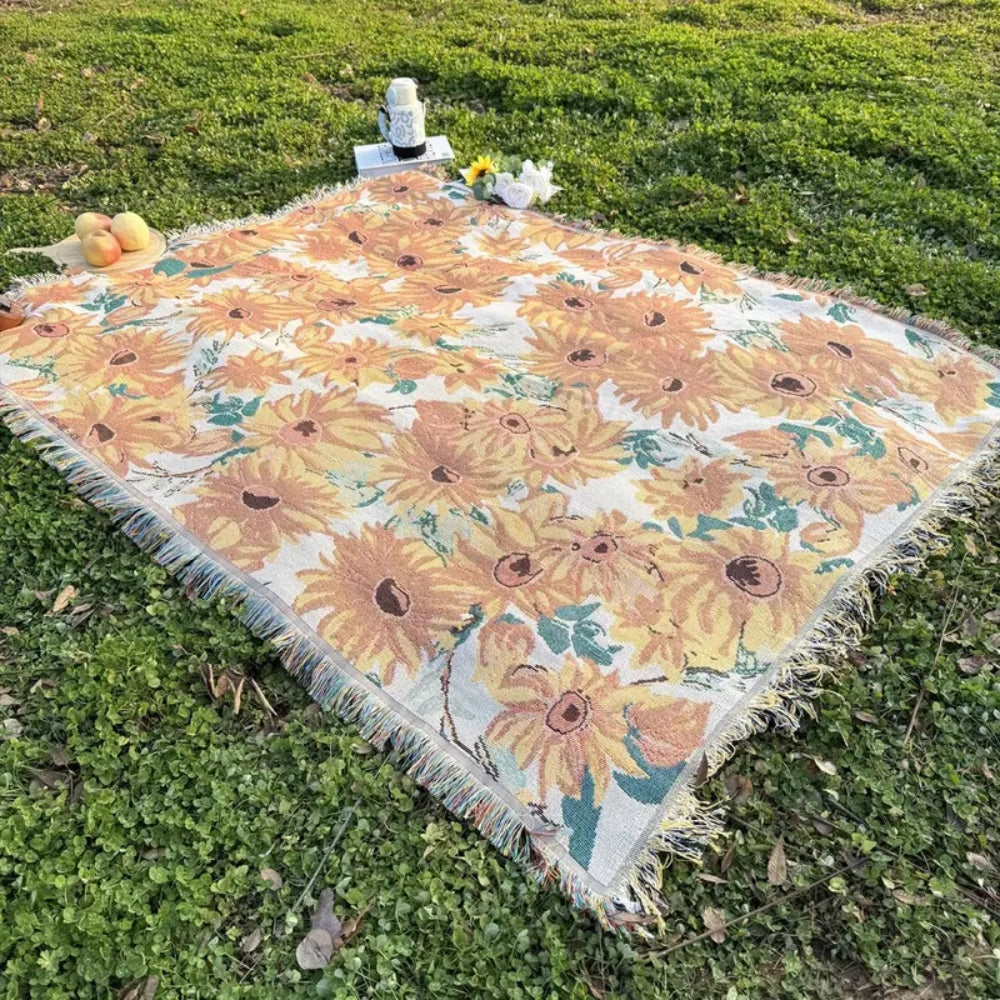 Water-Resistant Microfiber Floral Picnic Mat (71 x 51 in)