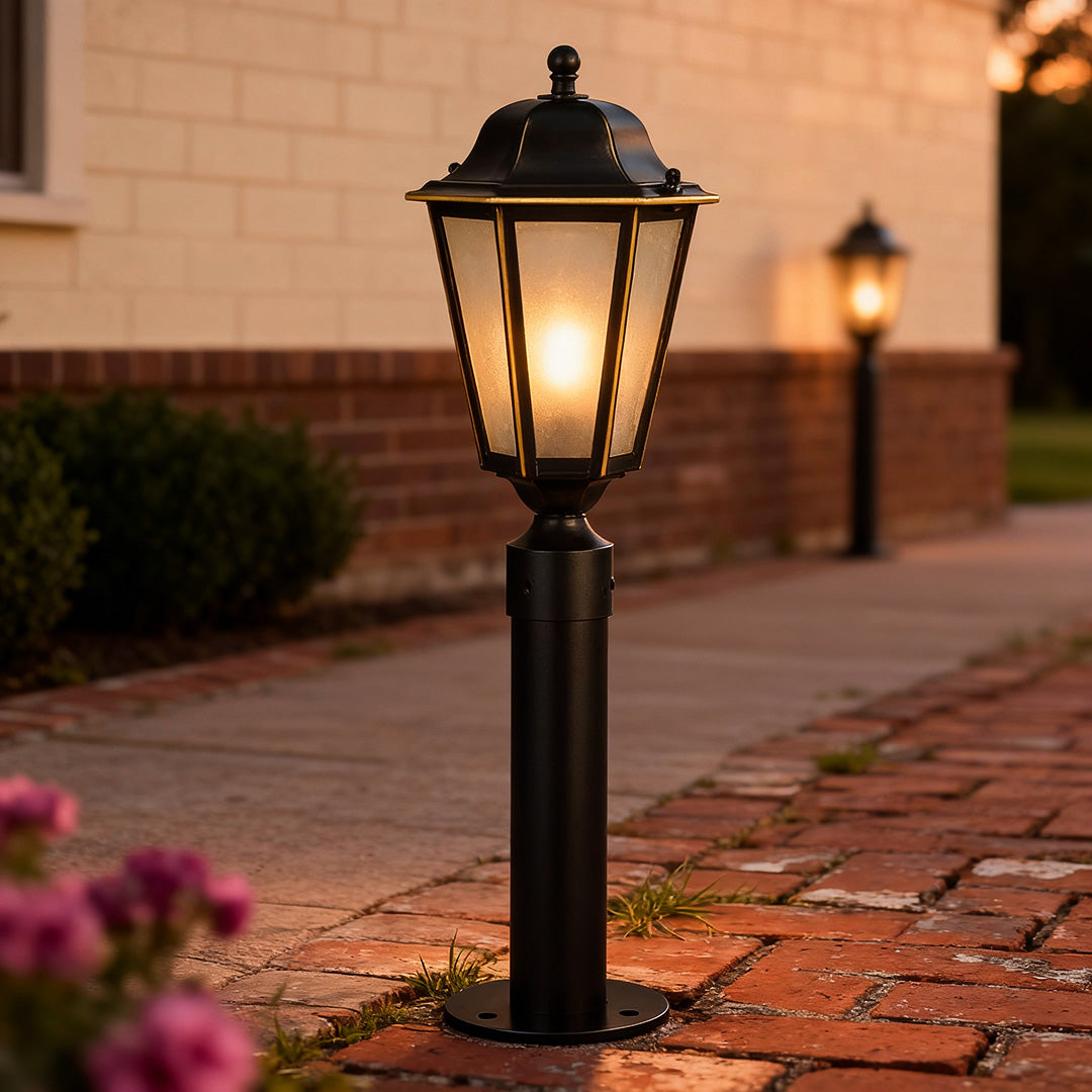 Weather-Resistant Copper Path Light (E27 Socket)