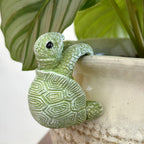 Weather-Resistant Resin Climbing Turtle Pot Hanger