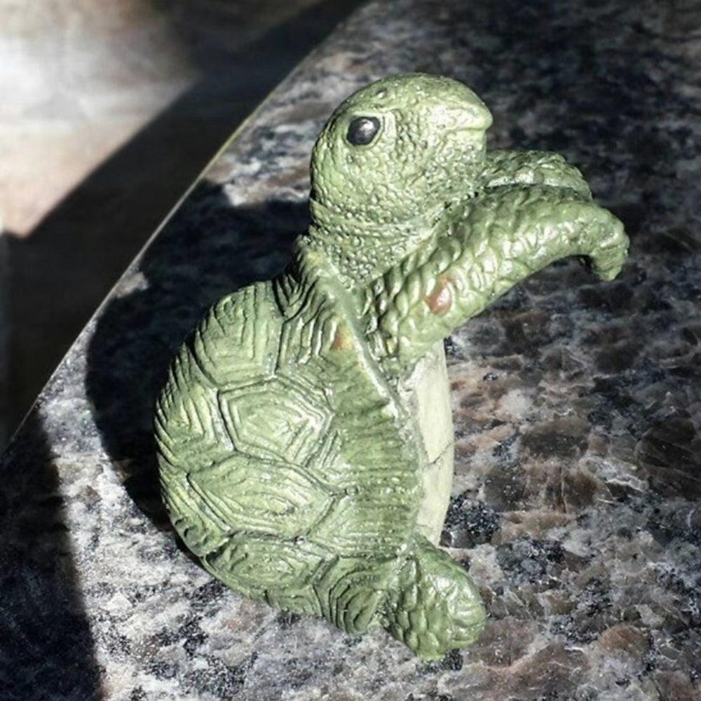 Weather-Resistant Resin Climbing Turtle Pot Hanger