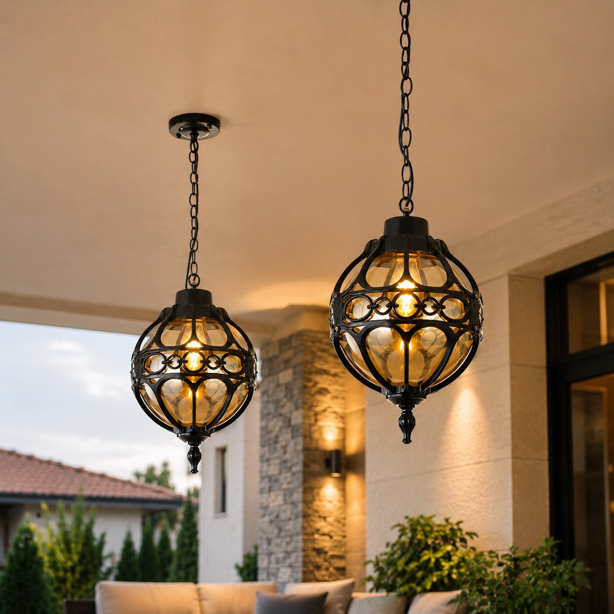 Weatherproof Aluminum Glass Globe Pendant Light (Adjustable Chain)