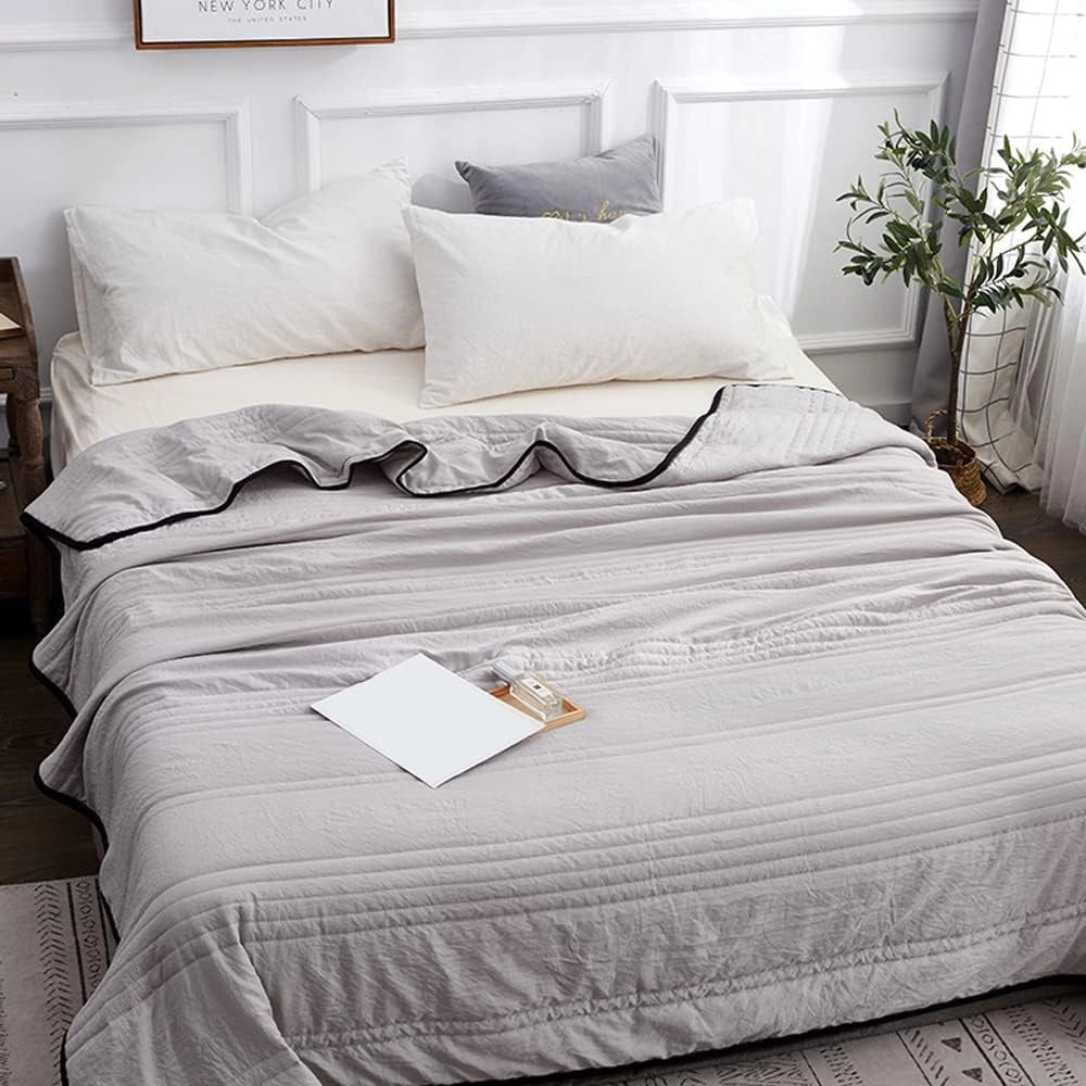 Weighted Blanket Plush & Breathable Anxiety Relief
