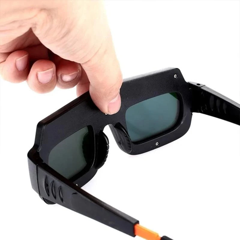 Welding Goggles Auto Darkening & Solar-Powered Anti-Scratch Polycarbonate Lens