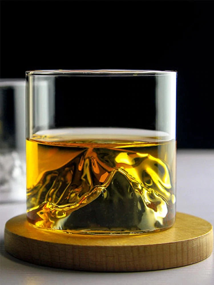 Whiskey Glass Set Mountain Relief & Wooden Gift Box