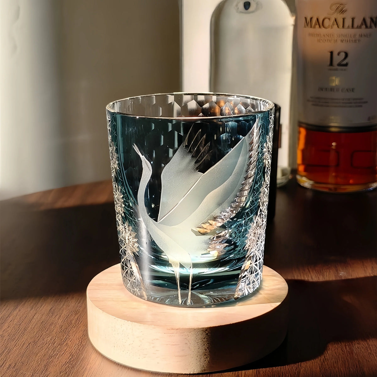 Whisky Glass Hand-Cut Crystal Deep Blue Wooden Box