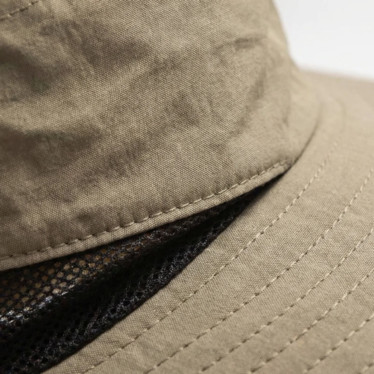 Wide-Brim Hat Detachable Neck Flap Quick-Dry Water-Repellent