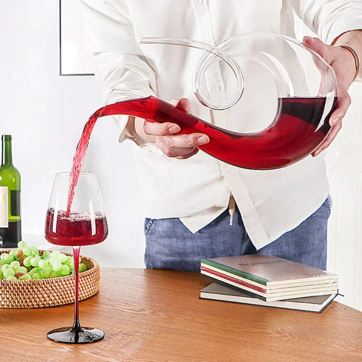 Wine Decanter Swirling Aeration & Easy Pouring
