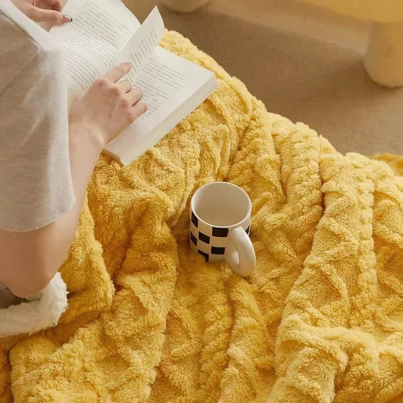 Winter Blanket Lambswool & Fleece Lightweight Hypoallergenic