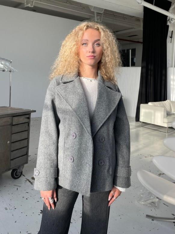 Winter Coat Tailored Fit Oversized Collar Insulated Lining