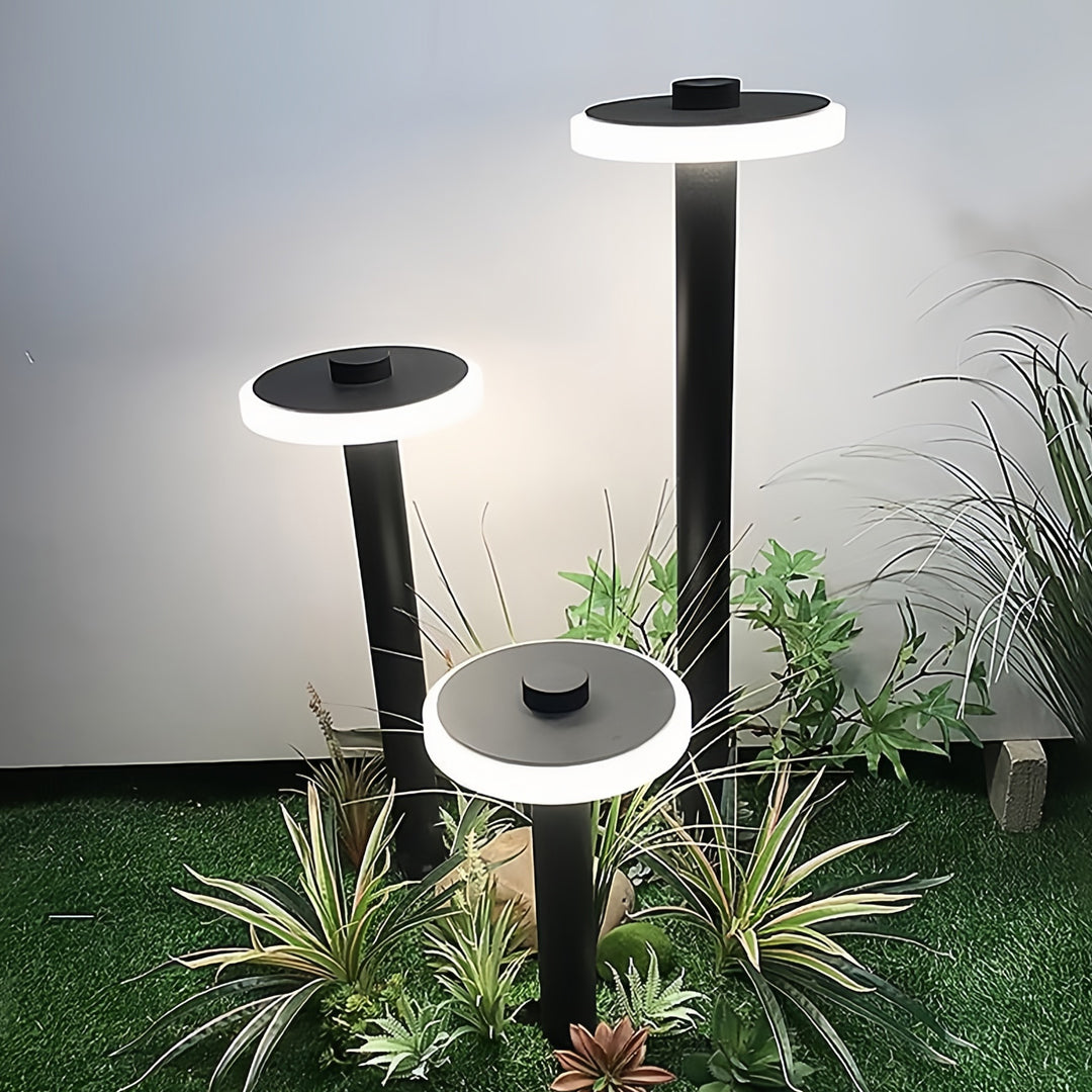 Wire-Free Rechargeable IP65 Aluminum Path Light (10–12 Hour Runtime)
