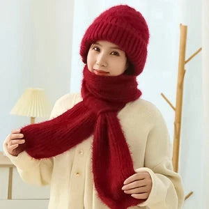 Women's Beanie With Integrated Scarf Knitted Acrylic Fleece-Lined