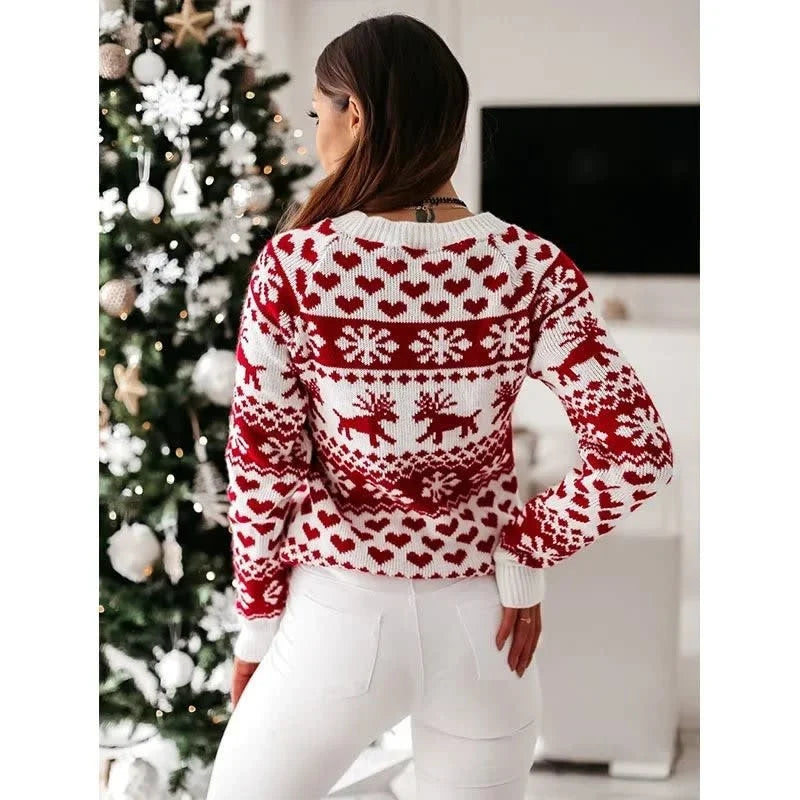 Women's Sweater Reindeer & Snowflake Crew Neck Relaxed Fit
