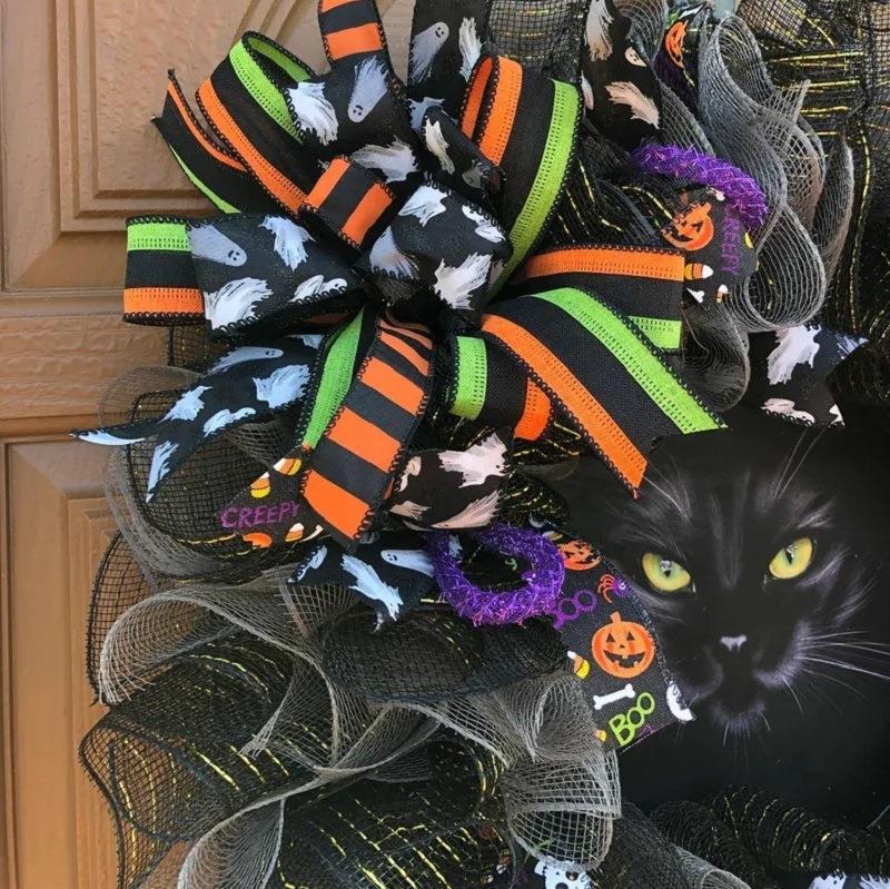 Wreath Black Cat LED Illuminated Battery Operated 40cm