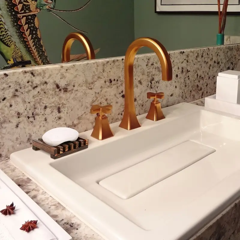 Elegant Natural Wood Soap Holder