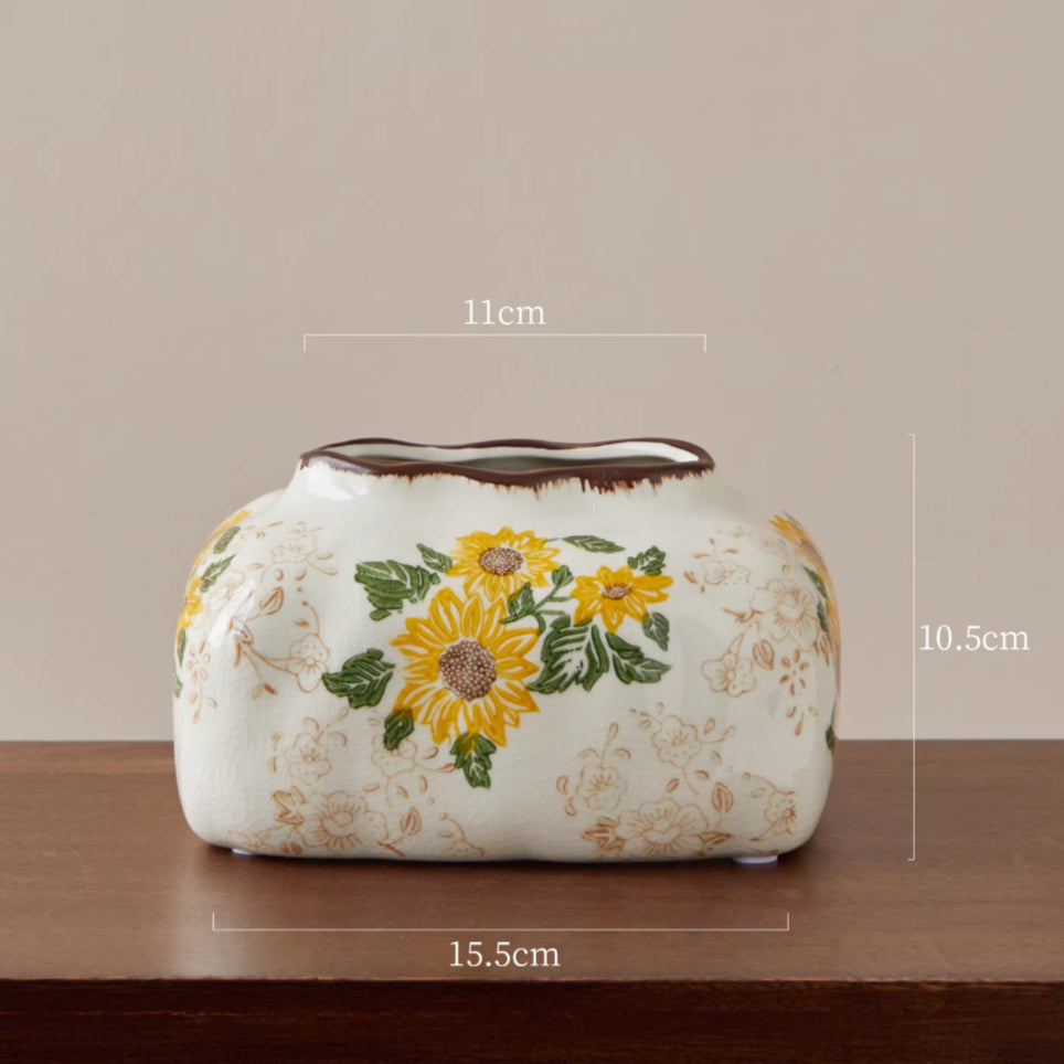Charming Country-Style Tissue Holder