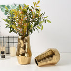 Lustrous Gold Decorative Vase for Elegant Interiors
