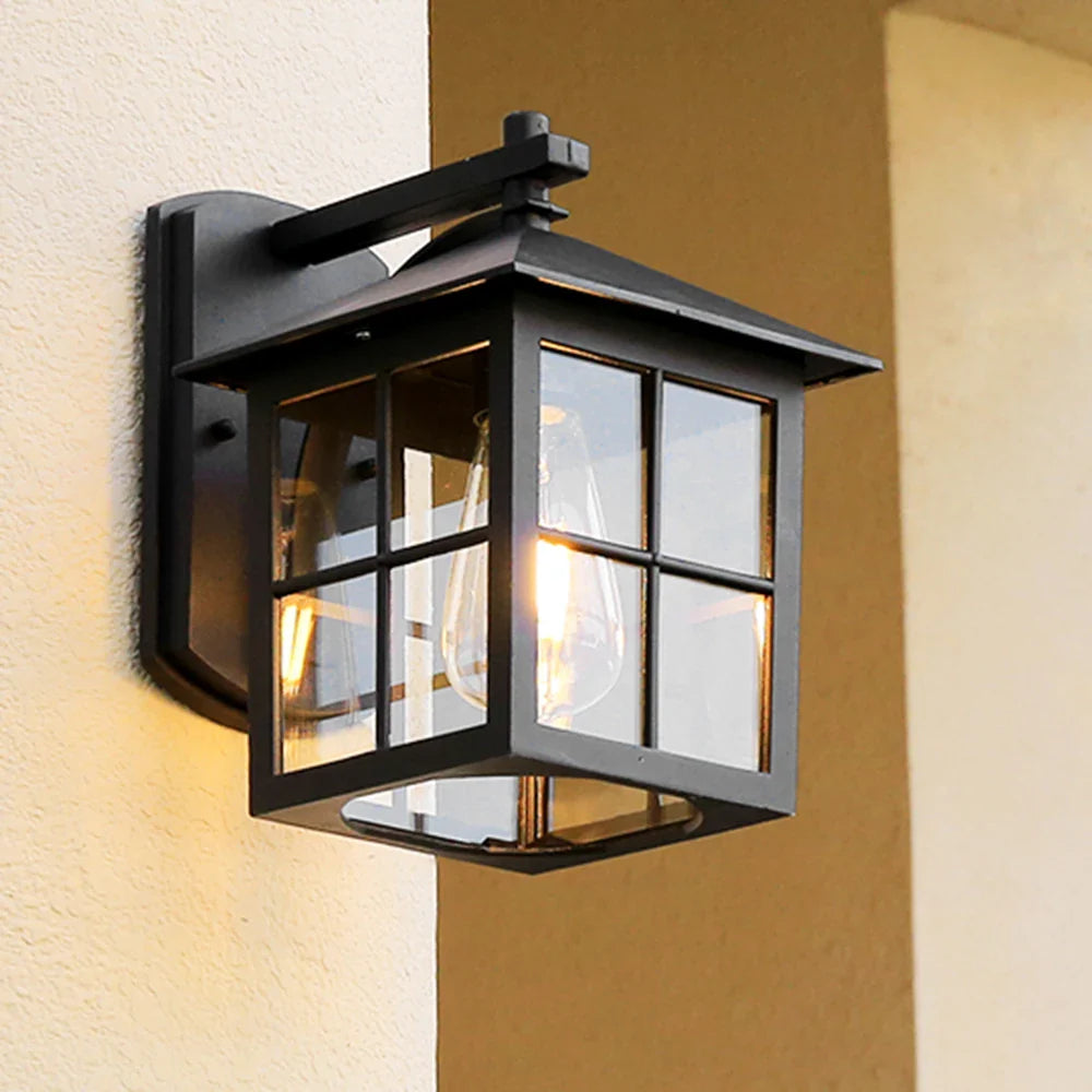 Vintage E27 Lantern Sconce for Outdoor Wall Lighting