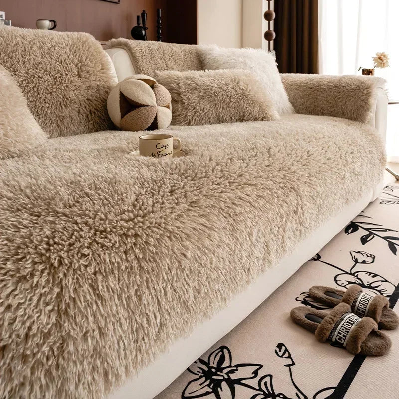 Luxurious Sofa Cover in Faux Lambswool Fabric