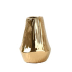 Lustrous Gold Decorative Vase for Elegant Interiors