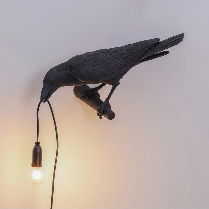 Modern Desk Lamp with Bird Design – Decorative Raven Light