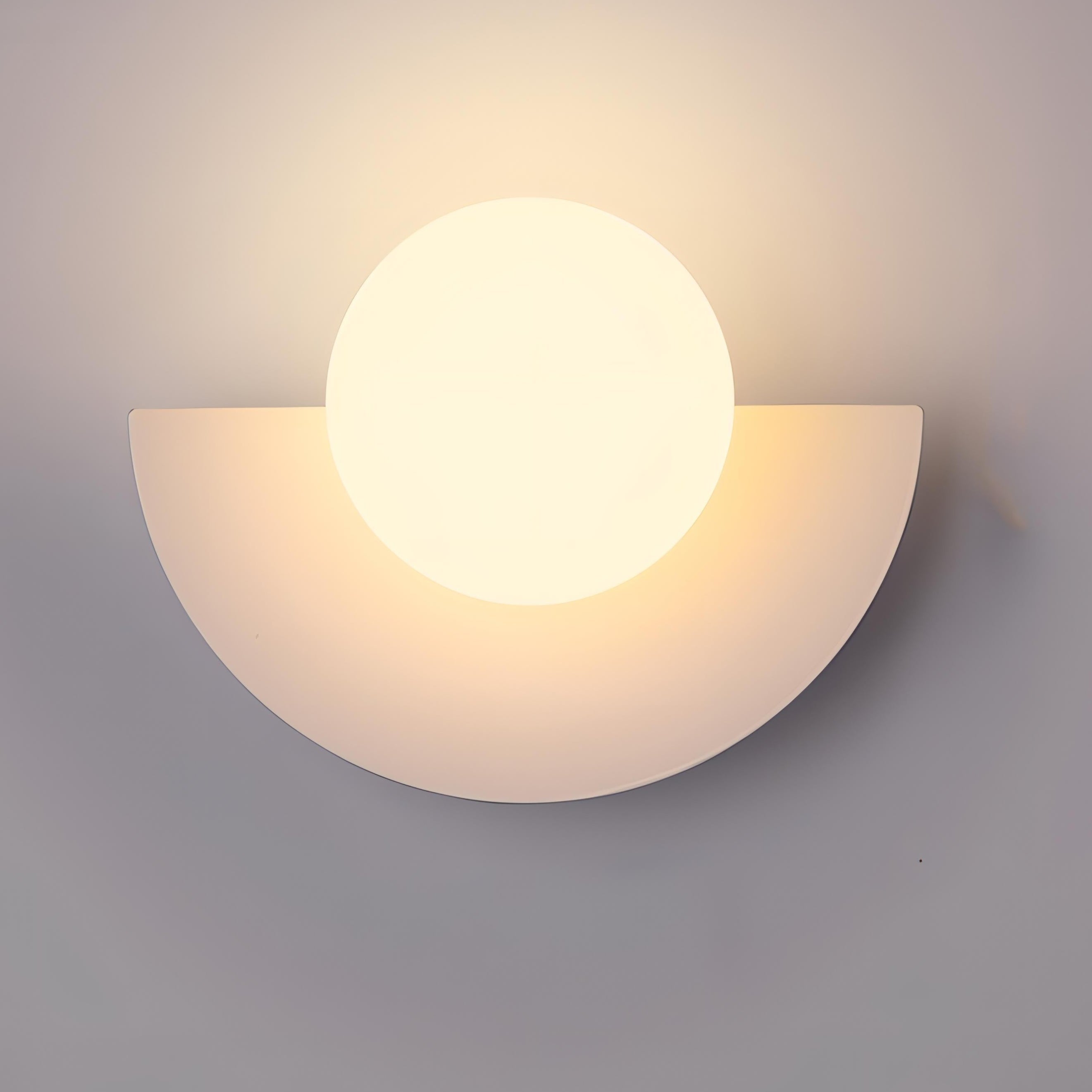 Semicircular Wall Light in Nordic Style