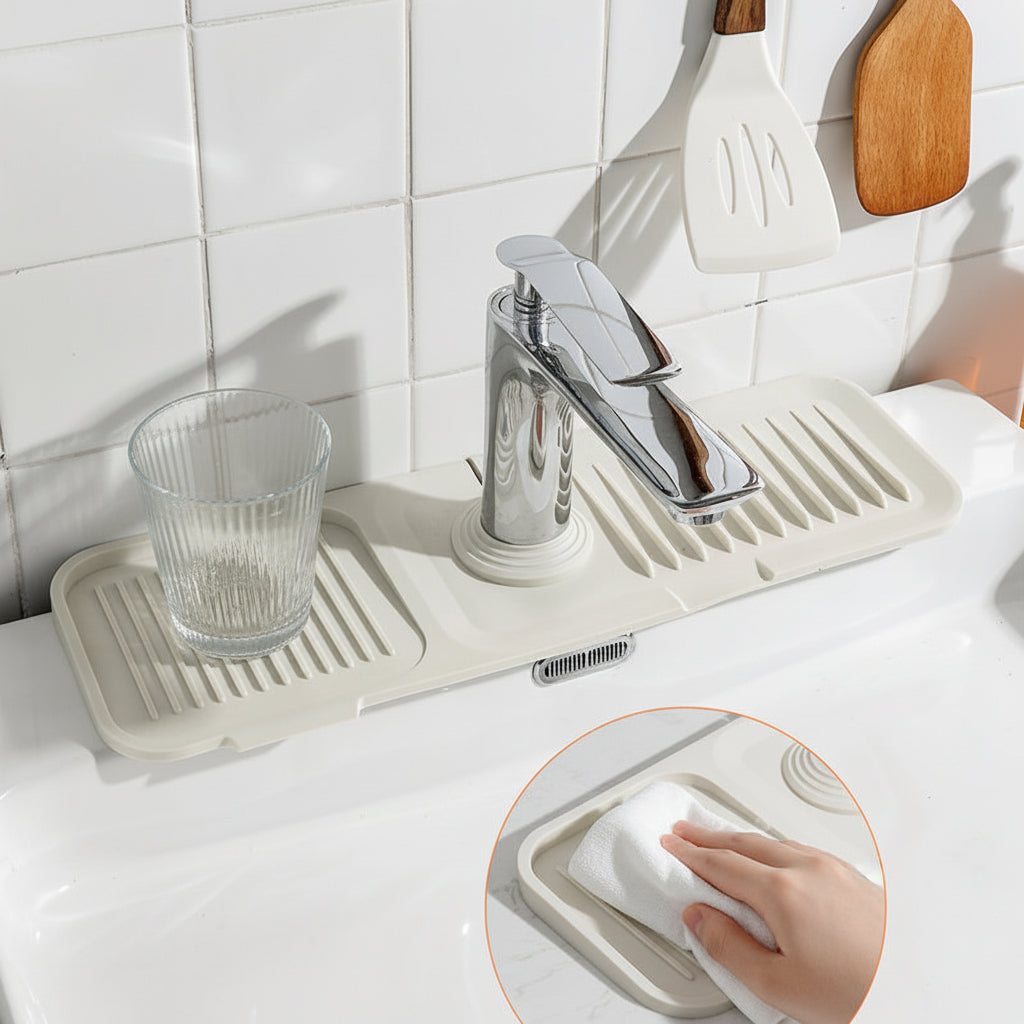 Self-Draining Silicone Sink Mat for Faucet Drips