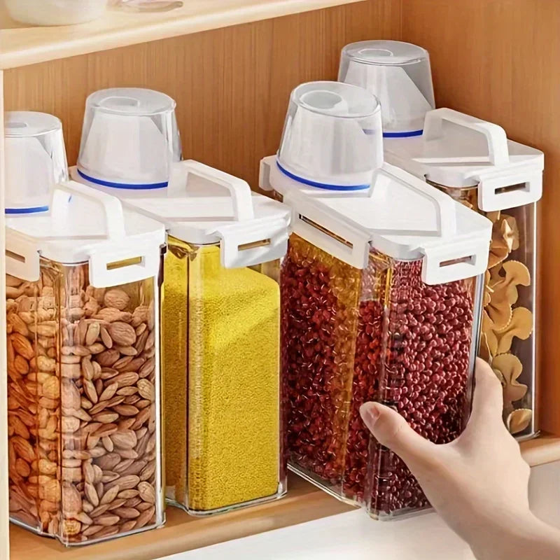 2.5L Airtight Storage Bin for Rice, Cereal, and Flour with Measuring Scoop