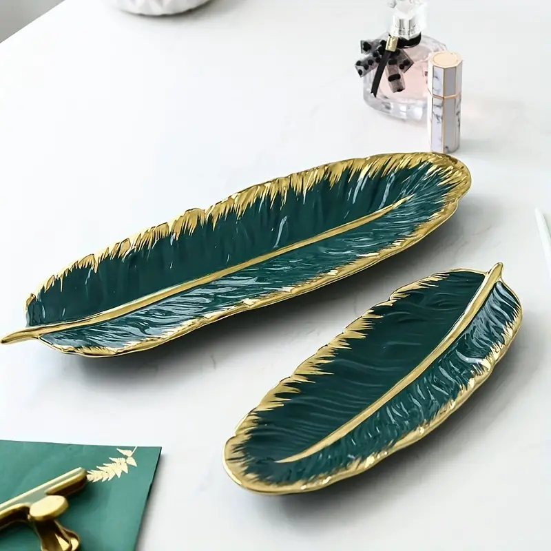 Jungle Green Leaf Serving Dish