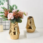 Lustrous Gold Decorative Vase for Elegant Interiors