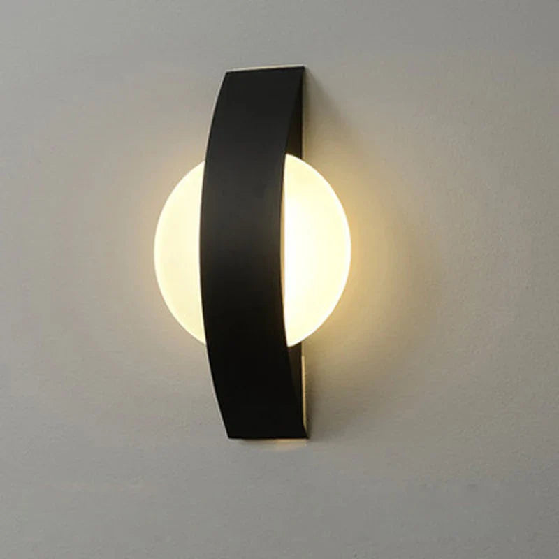 Minimalist Wall Lamp in Acrylic | Ambient Lighting Fixture