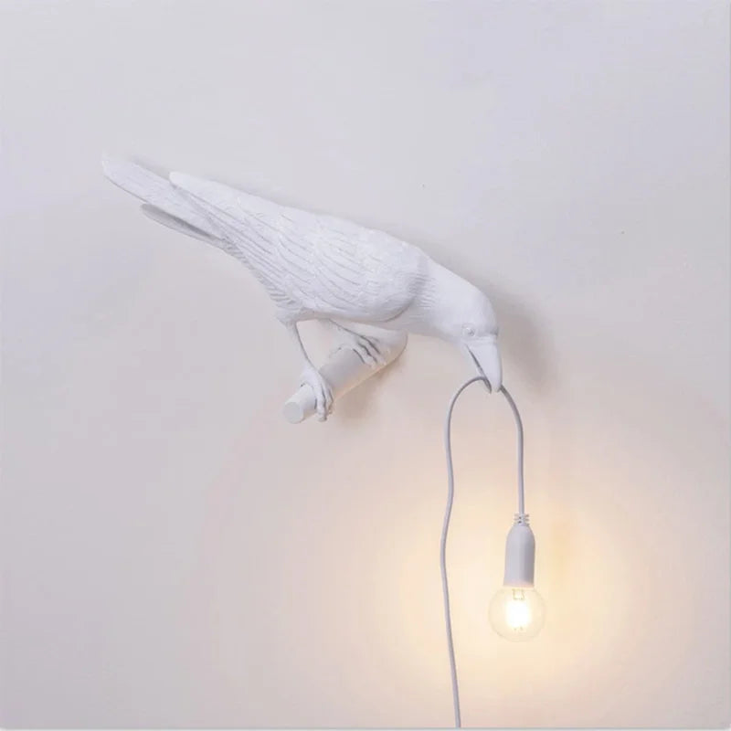 Modern Desk Lamp with Bird Design – Decorative Raven Light
