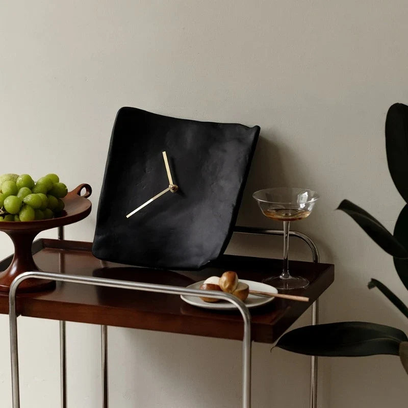 TranquilDesign Minimalist Resin Wall Clock with Silent Operation