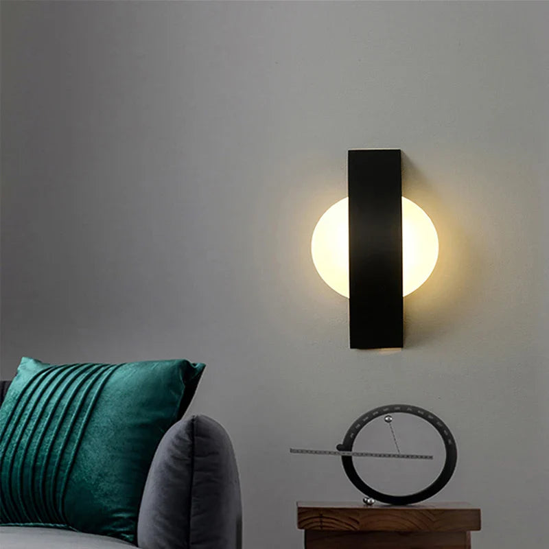 Minimalist Wall Lamp in Acrylic | Ambient Lighting Fixture