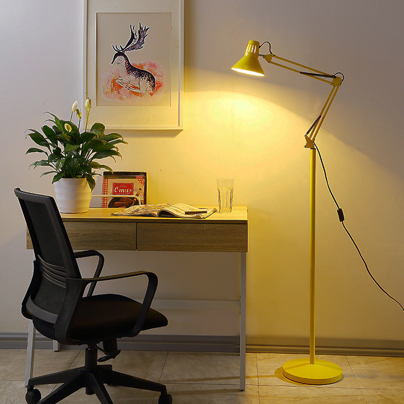 Modern Black Floor Lamp with Swivel Design for Living Room Elegance