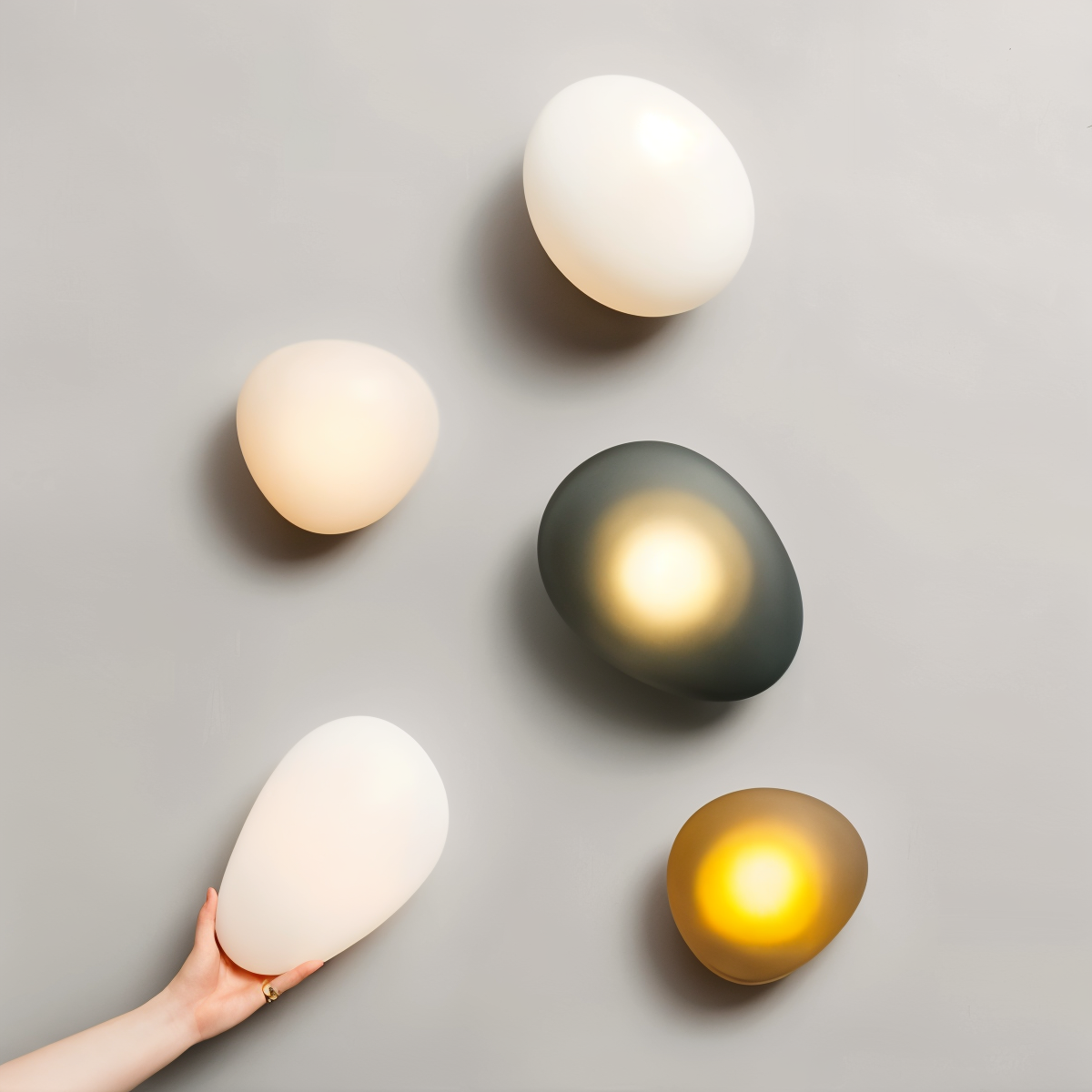 Scandinavian Wall Light with Warm White LED – Stylish Glass Fixture
