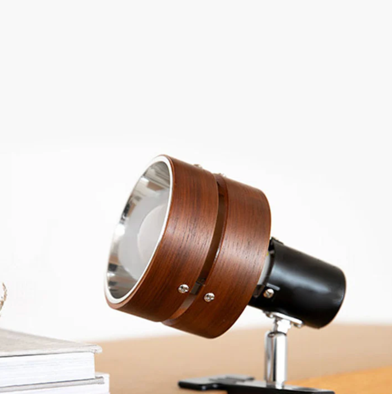 Retro Desk Spotlight Lamp with Adjustable Clip in Wood and Metal