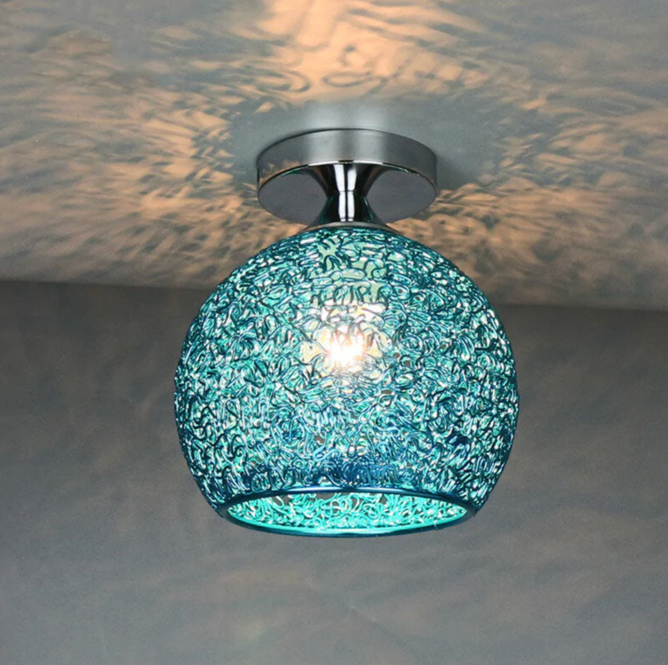 Modern Flush Mount Lamp with Metal Globe Design for Ceiling