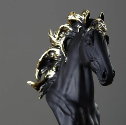 Elegant Chess Piece Statues - King, Queen & Knight Home Accent
