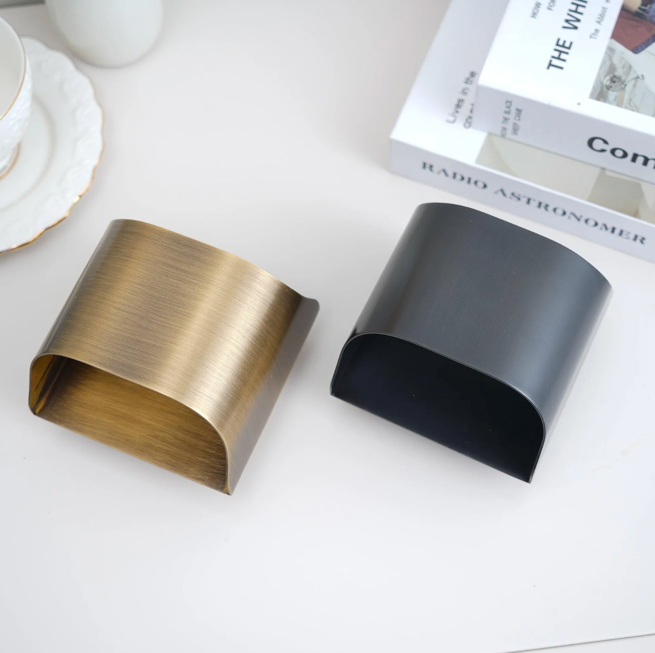 Contemporary Aluminum Wall Sconce with Up and Down LED Lighting