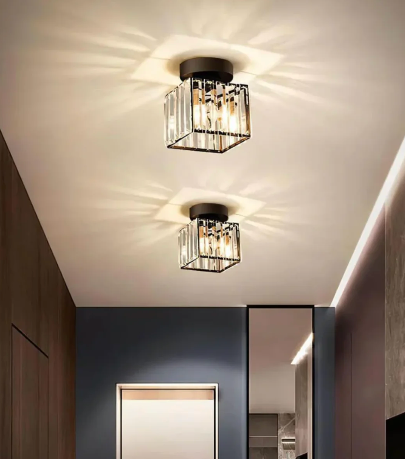 Glamorous Flush Mount Glass Lamp - Contemporary Crystal Ceiling Light
