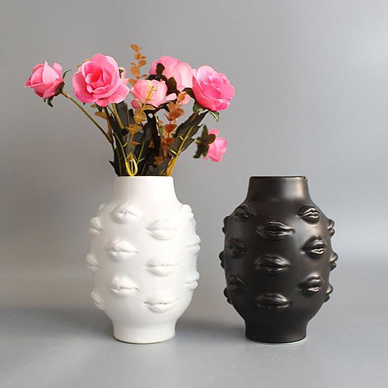 Elegant Modern Ceramic Floral Display Vase