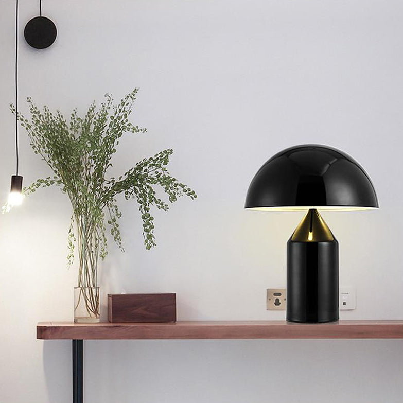 Contemporary Geometric Metal Lamp for Stylish Spaces