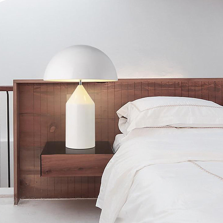 Contemporary Geometric Metal Lamp for Stylish Spaces