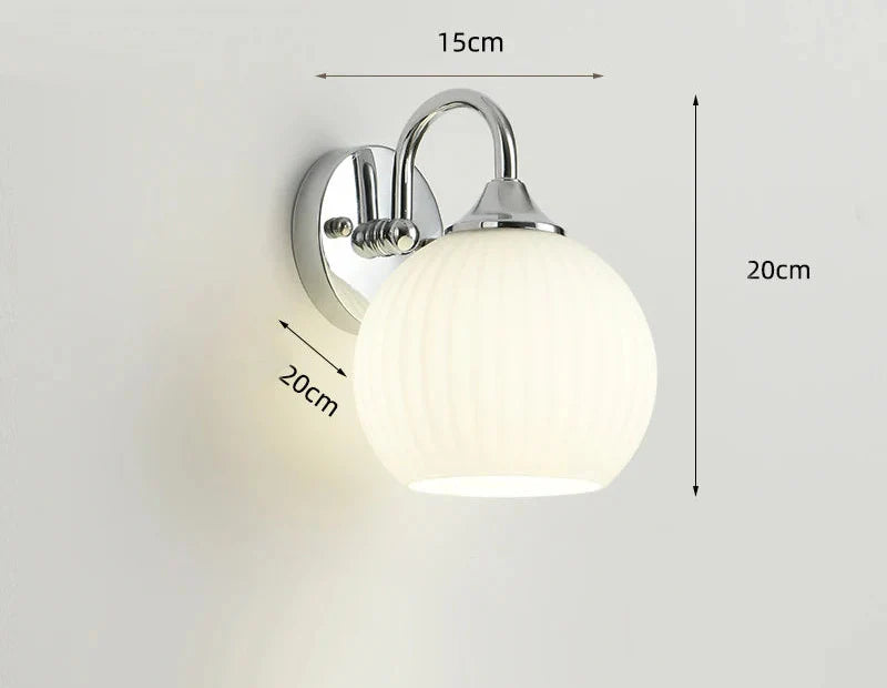 Modern Chrome Wall Light Fixture with Minimalist Design