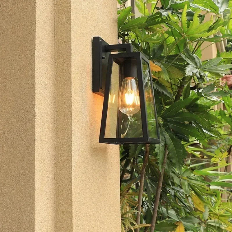 Modern European Lantern Light for Outdoor Wall Installation