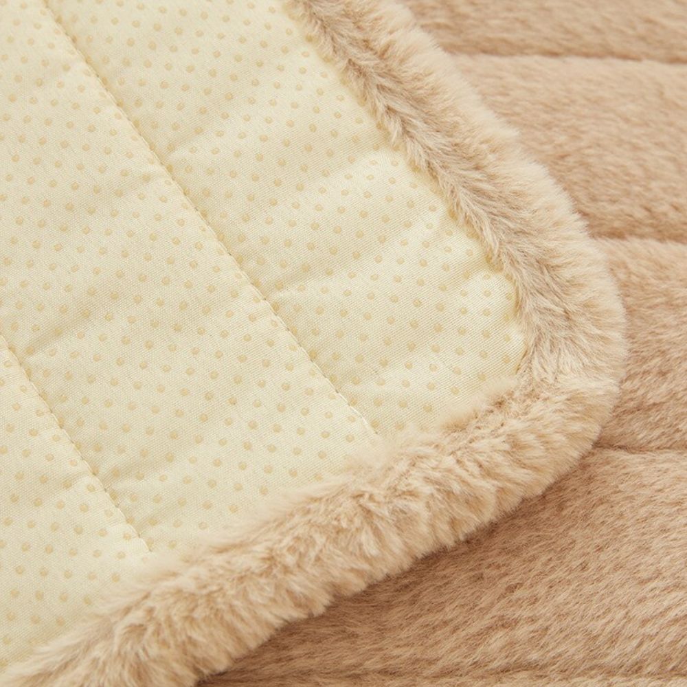 Non-Slip Recliner Cover with Microfiber Blend – Sleek Lines