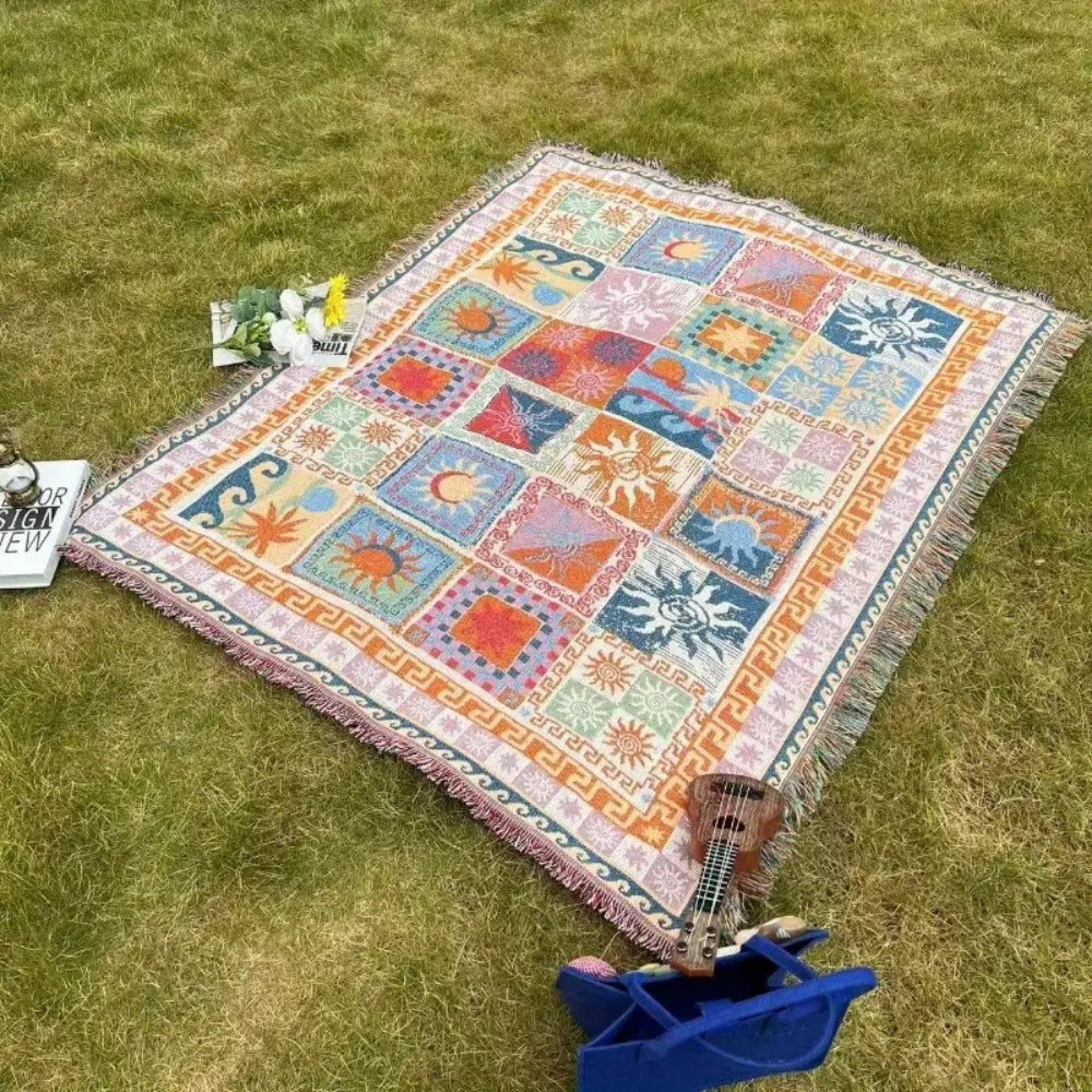 Sun & Soul | Thick microfibre picnic blanket with intricate patterns 6