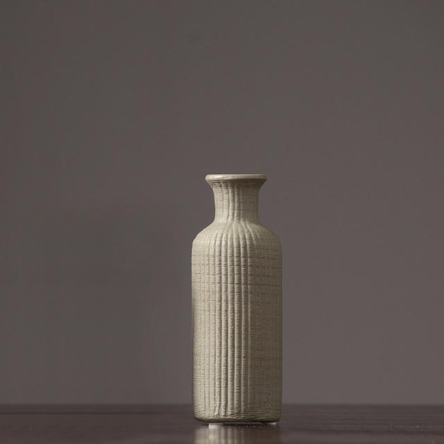 Neutral Colored Ribbed Ceramic Vase – Stylish Home Decor Accent
