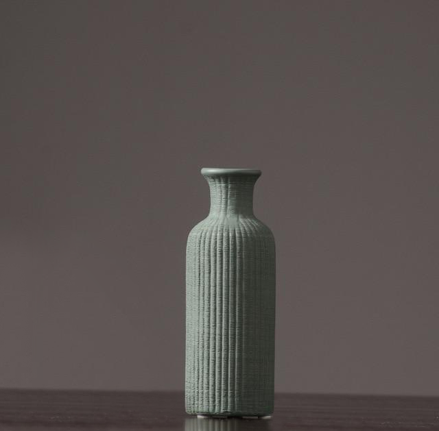 Neutral Colored Ribbed Ceramic Vase – Stylish Home Decor Accent